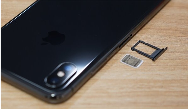 苹果AppleWatch和小米手机都可开通虚拟SIM卡，技术却不相同