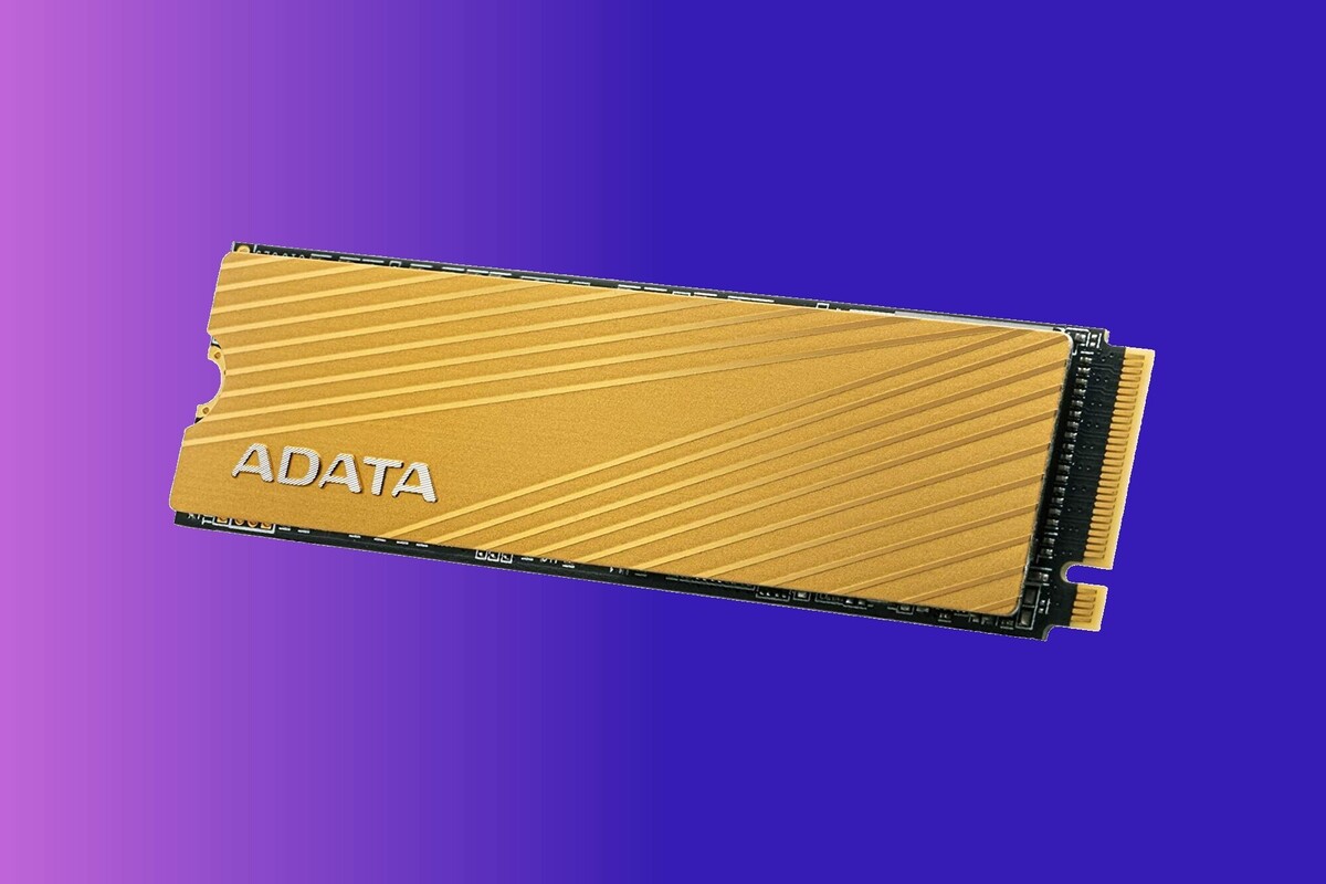 Adata Falcon NVMe SSD：快速读取器，一般值写入器，物超所值