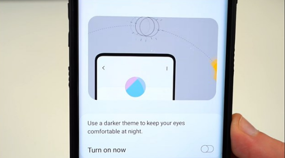 Galaxy Note9 Android Pie Beta曝出三星S10的外观设计