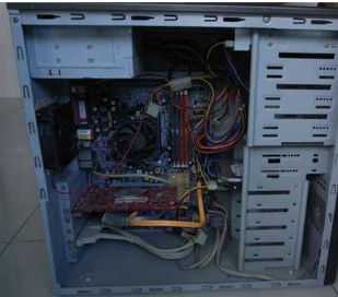 如何解决win7系统电脑显示器开机黑屏(2)
