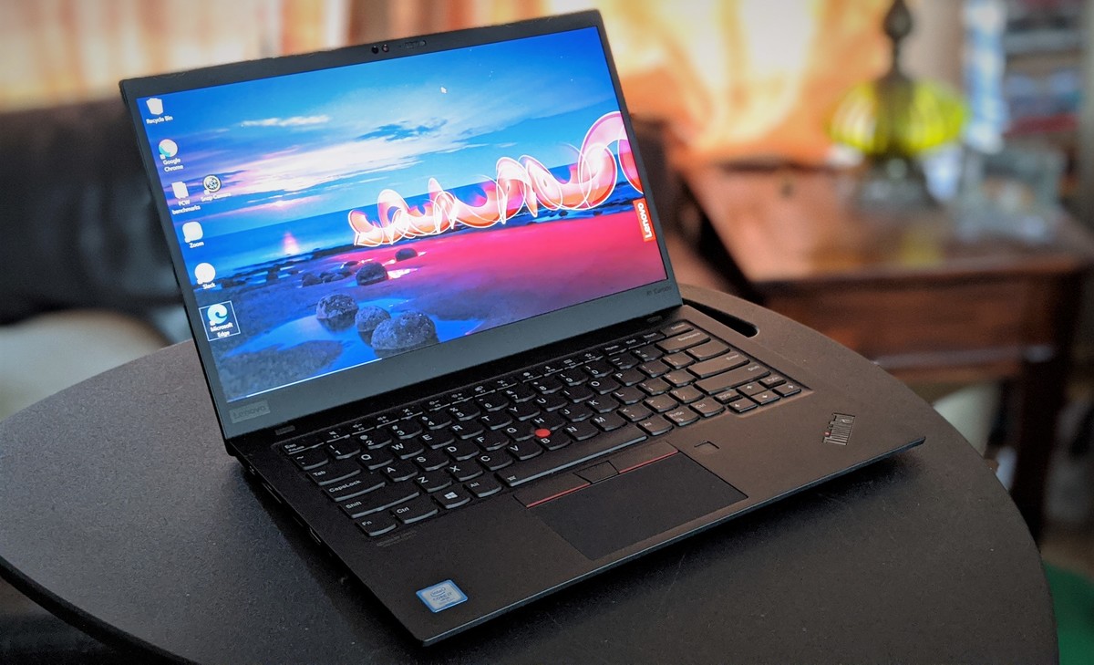 联想ThinkPad X1 Carbon第七代评测：4K显示屏是出色的责任