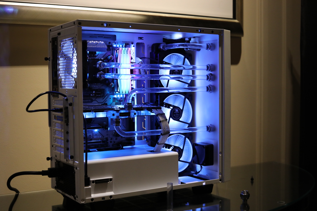 iBuypower的Project Snowblind CL可以使自定义循环冷却更轻松，更便宜(6)
