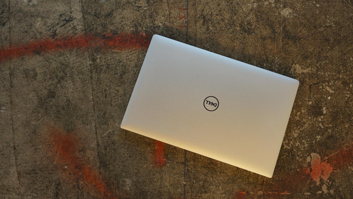 评测：戴尔的XPS 15 7590支持8核CPU电源(1)