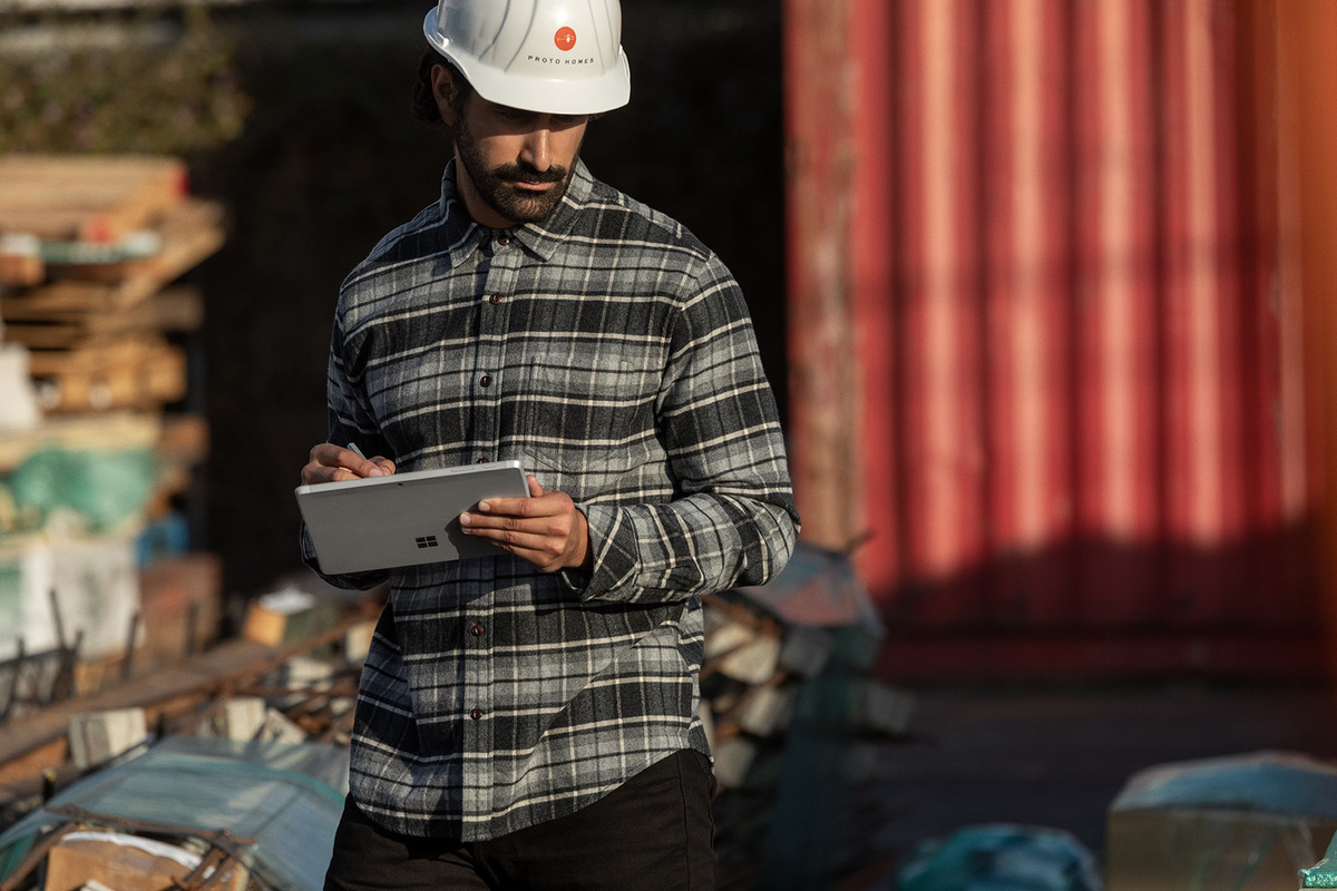 微软的Surface Go 2首次亮相：性能超群的超便携平板电脑(1)