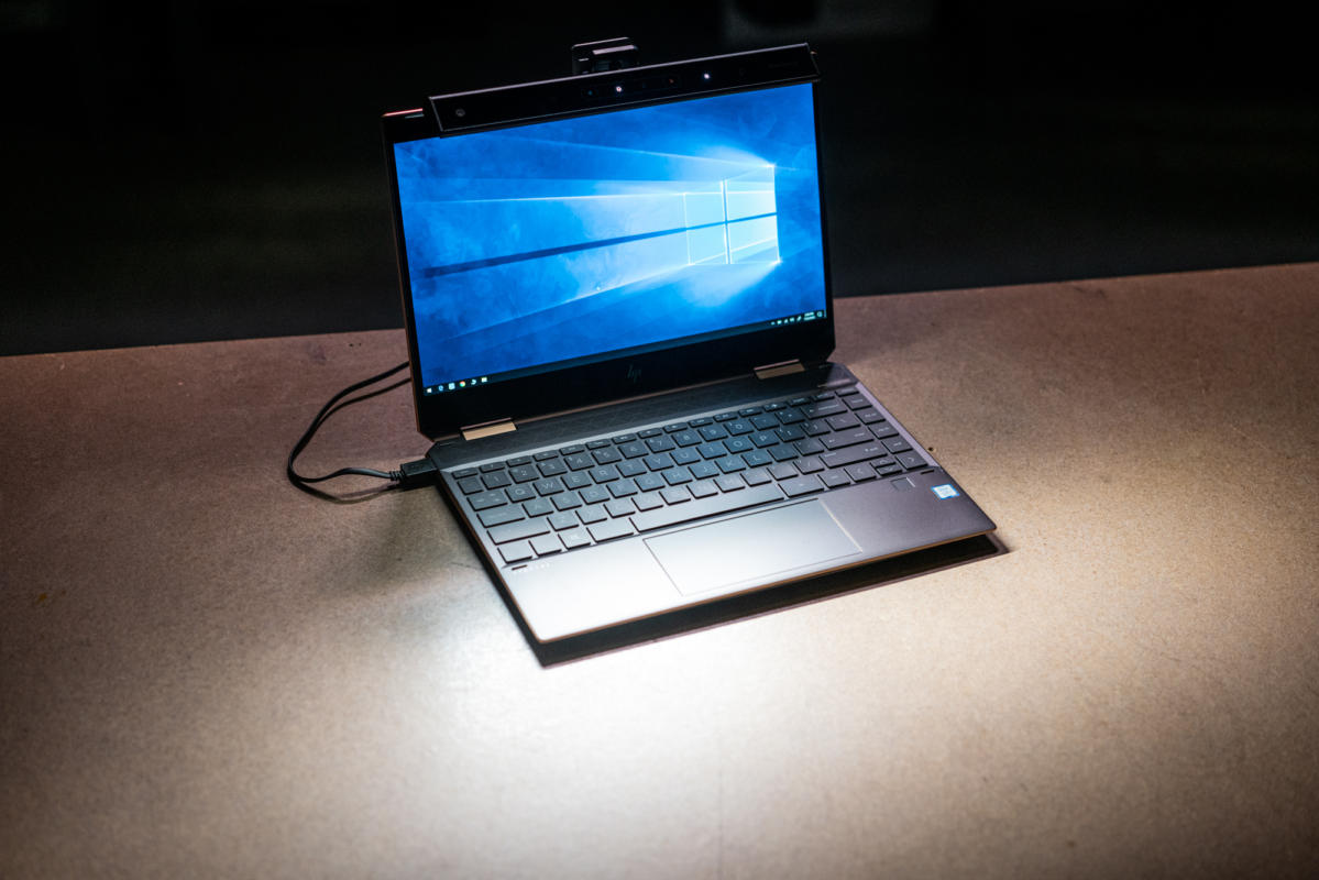 BenQ ScreenBar Lite评估：便携式笔记本电脑的灯(2)