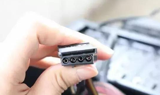 图解电脑主机电源线接法图解(3)