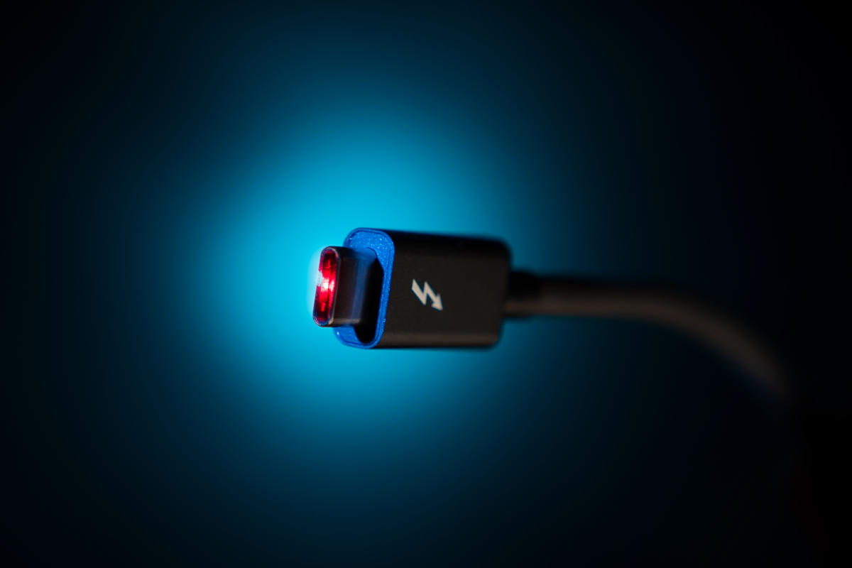USB4规范说，USB4中的Thunderbolt是可选的
