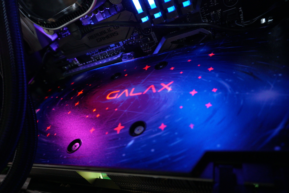 经过测试：Galax的GeForce RTX 2070 Super WTF是一款令人难以置信的迷幻图形卡(5)