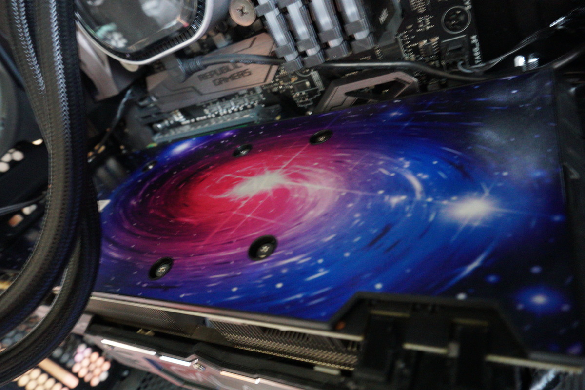 经过测试：Galax的GeForce RTX 2070 Super WTF是一款令人难以置信的迷幻图形卡(4)