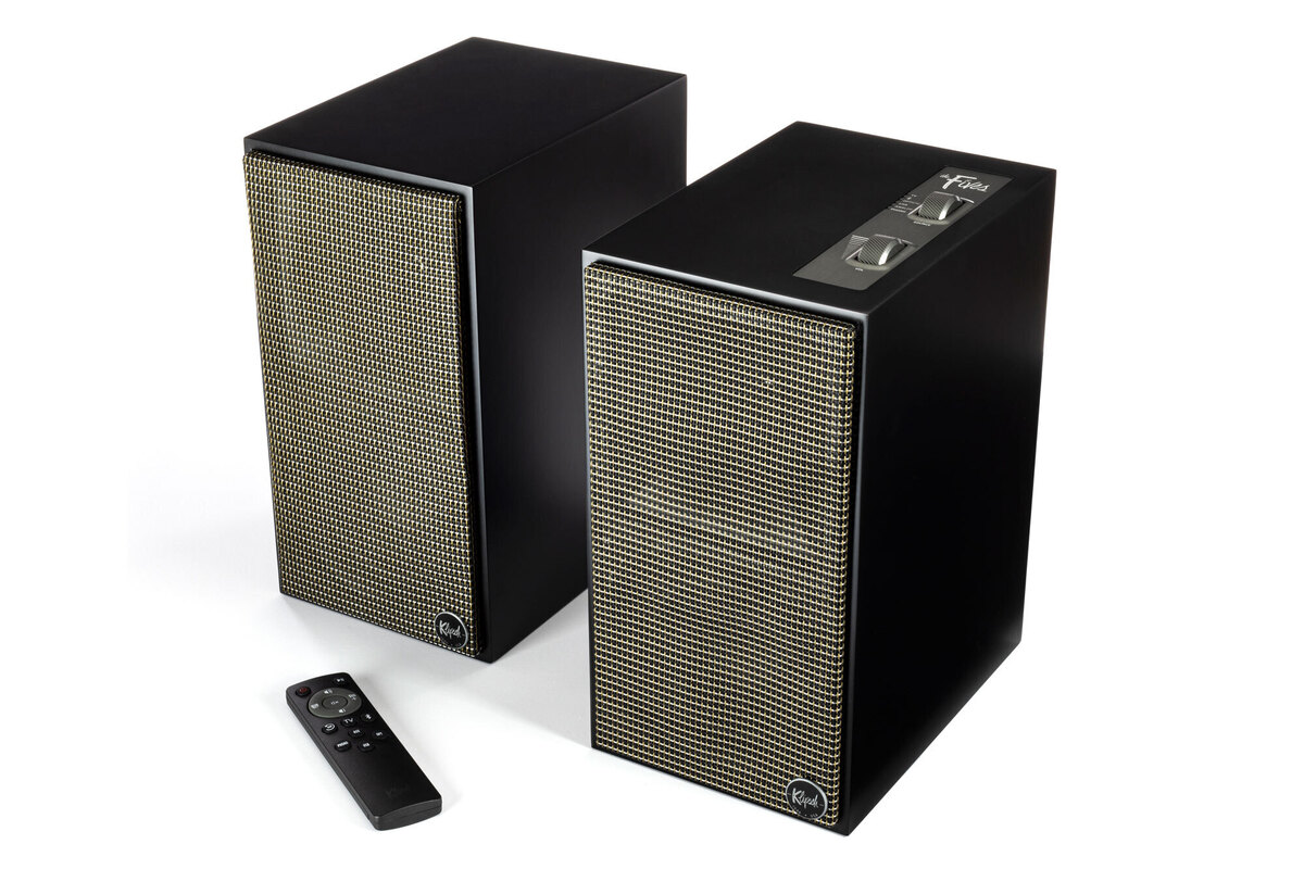 Klipsch Fives评论：这些蓝牙书架式扬声器可提供流畅，精致的声音(1)