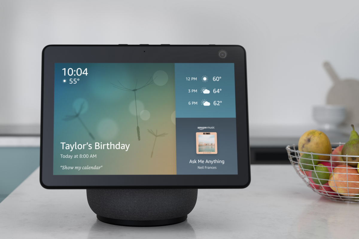 亚马逊的Echo Show 10具有电动显示屏