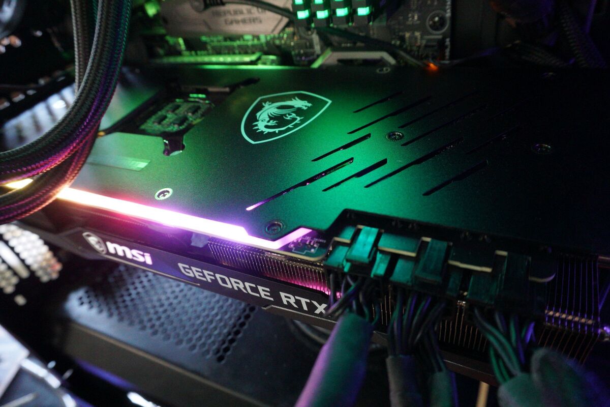 微星GeForce RTX 3090 Gaming X Trio评测：大GPU，大散热器，大结果(2)