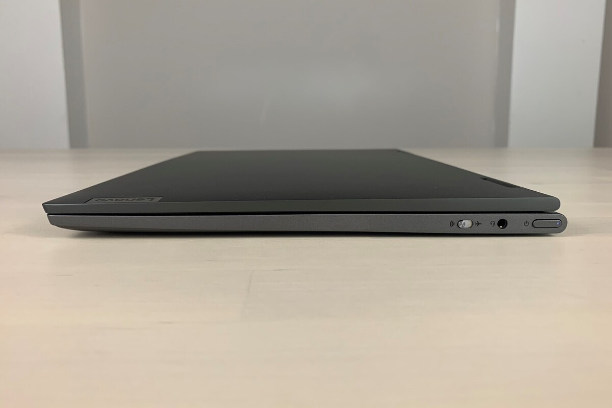 联想Flex 5G评测：首款5G笔记本电脑具有疯狂的续航时间和折衷方案(5)