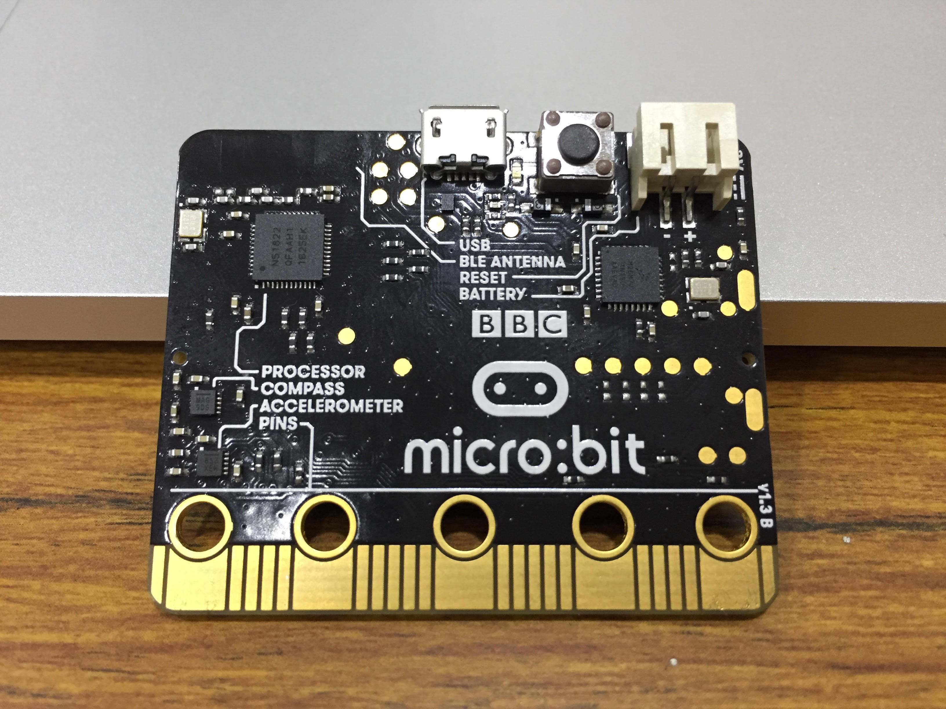 小型BBC micro：bit微型计算机刚刚获得重大升级