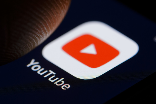 YouTube测试了一种跨设备同步下载的方法
