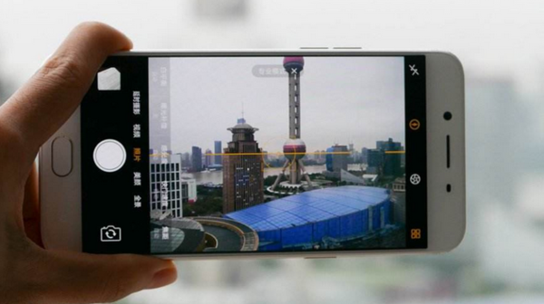 OPPOR9s后摄像头拍照模糊是什么原因(1)