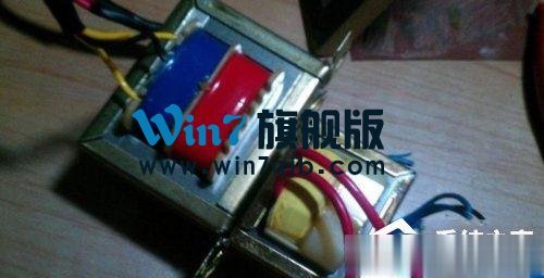 Win7如何消除音箱电流声？消除音箱电流声的方法