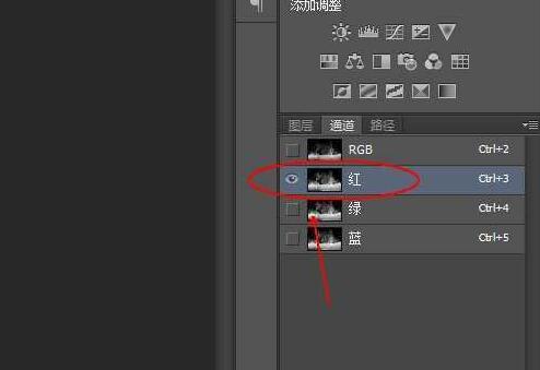 PS怎么给照片添加云雾缭绕的仙境效果(2)